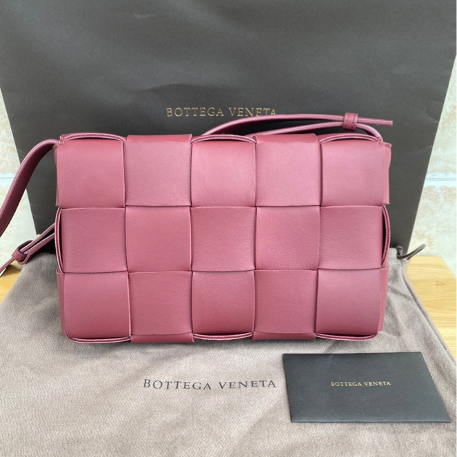 bvcassette单肩包粉色尺寸2315